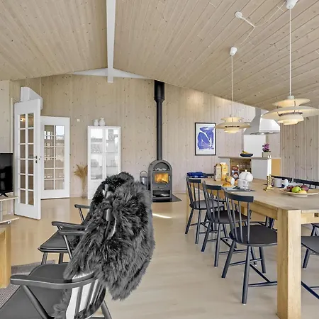 Hyggeligt Hjem I Idestrup Med Sauna Feriehus *
